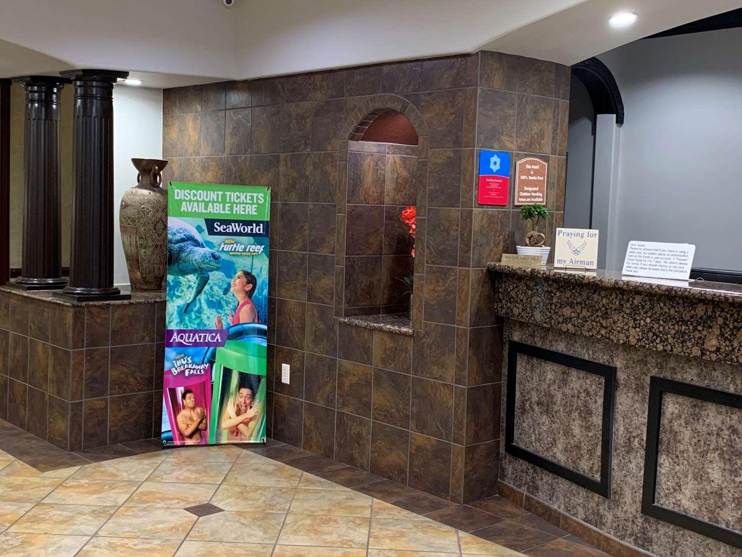 Surestay Plus Hotel By Best Western Near Seaworld San Antonio Eksteriør bilde