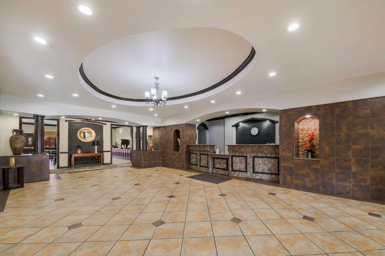 Surestay Plus Hotel By Best Western Near Seaworld San Antonio Eksteriør bilde